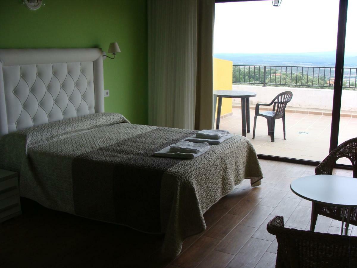 Apartamentos Rurales Manolo Casas del Monte Exterior foto