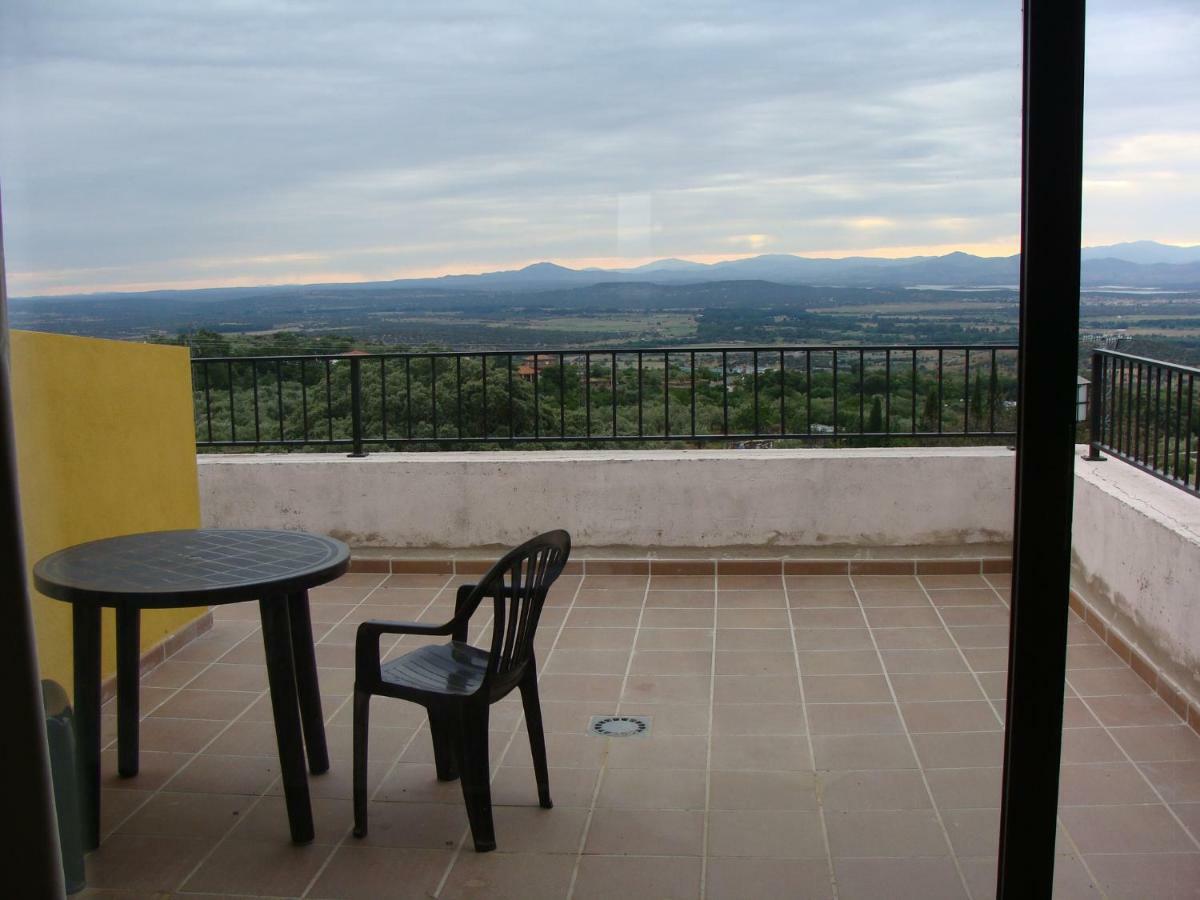 Apartamentos Rurales Manolo Casas del Monte Exterior foto